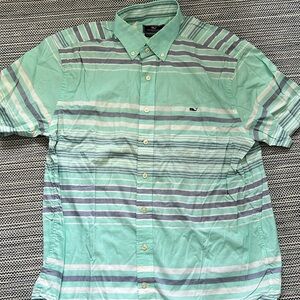 Vineyard vines short sleeve shirt